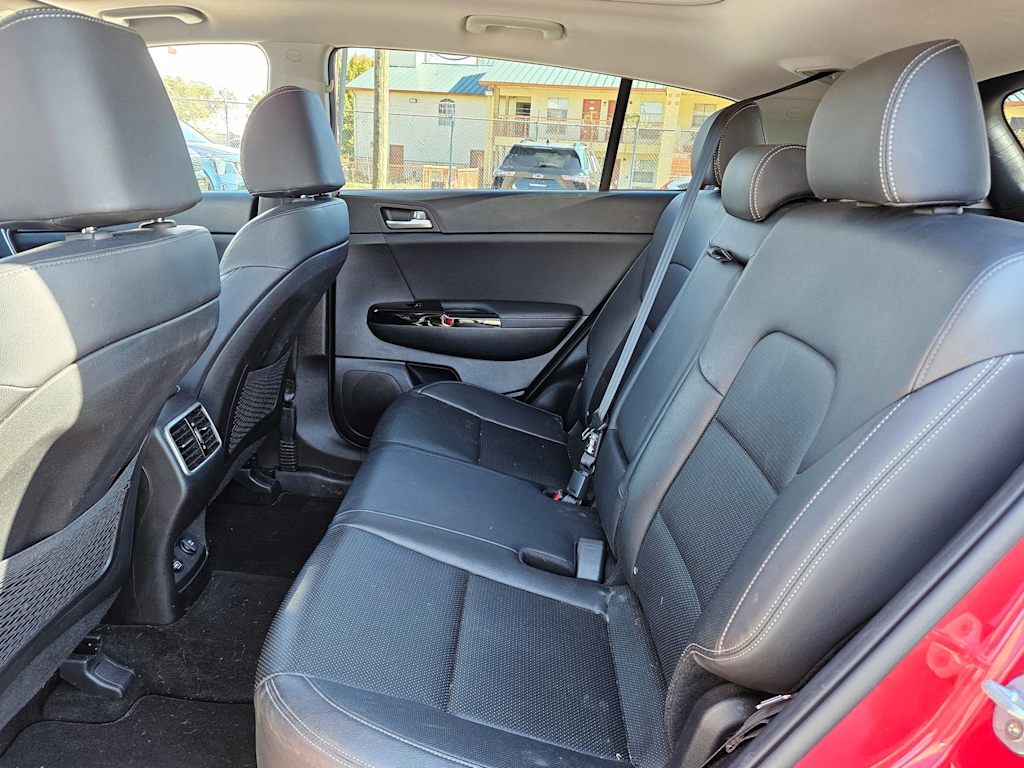 Thumbnail: 2022 Kia Sportage - 28