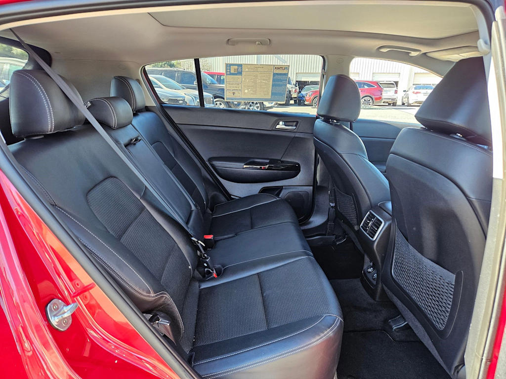 Thumbnail: 2022 Kia Sportage - 31