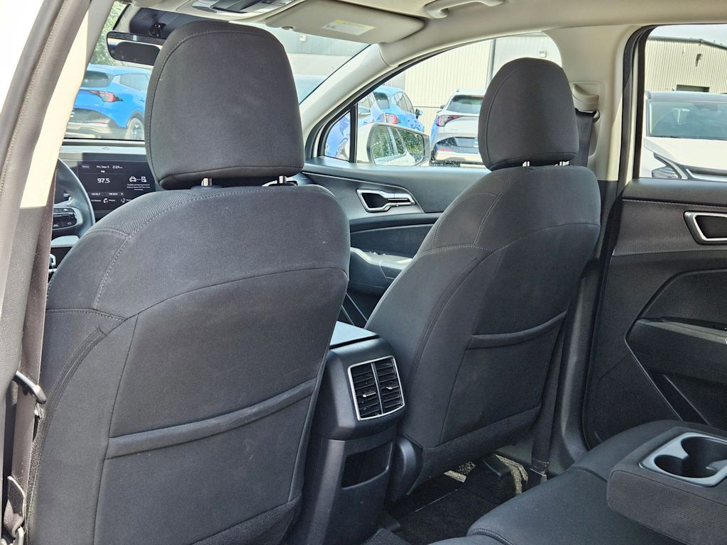 Thumbnail: 2023 Kia Sportage - 13