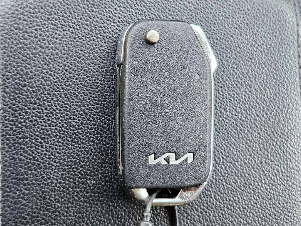 Thumbnail: 2023 Kia Sportage - 20