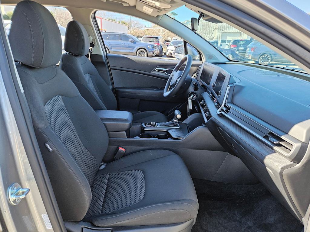 Thumbnail: 2024 Kia Sportage - 9