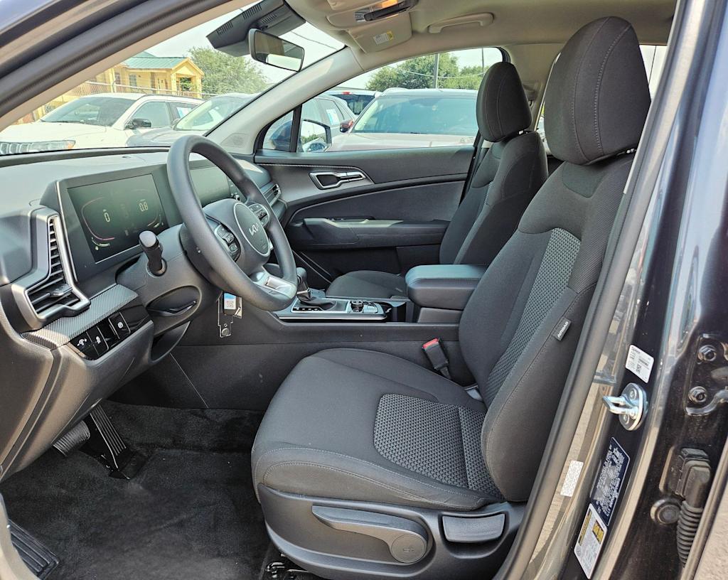 Thumbnail: 2024 Kia Sportage - 10