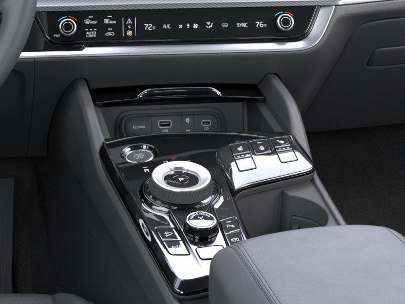 Thumbnail: 2025 Kia Sportage - 12