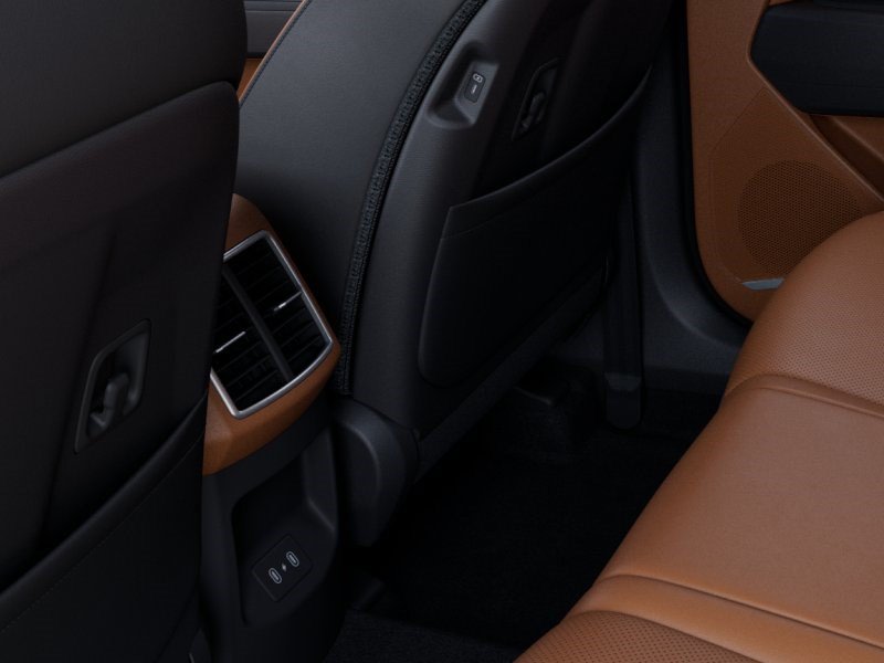Thumbnail: 2027 Kia Sportage - 26