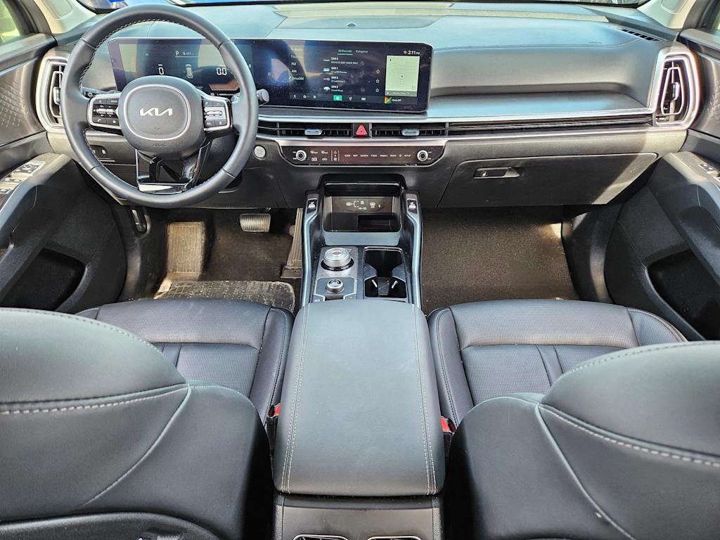 Thumbnail: 2025 Kia Sorento - 8