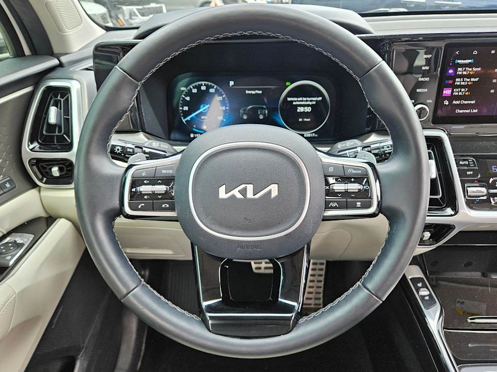 Thumbnail: 2022 Kia Sorento - 13