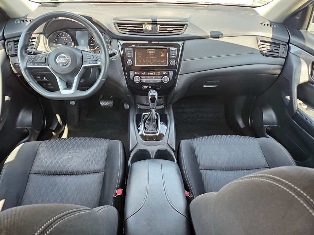 Thumbnail: 2018 Nissan Rogue - 9