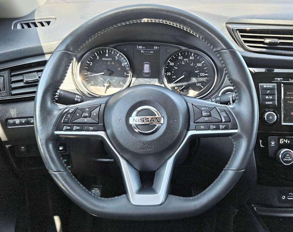 Thumbnail: 2018 Nissan Rogue - 13