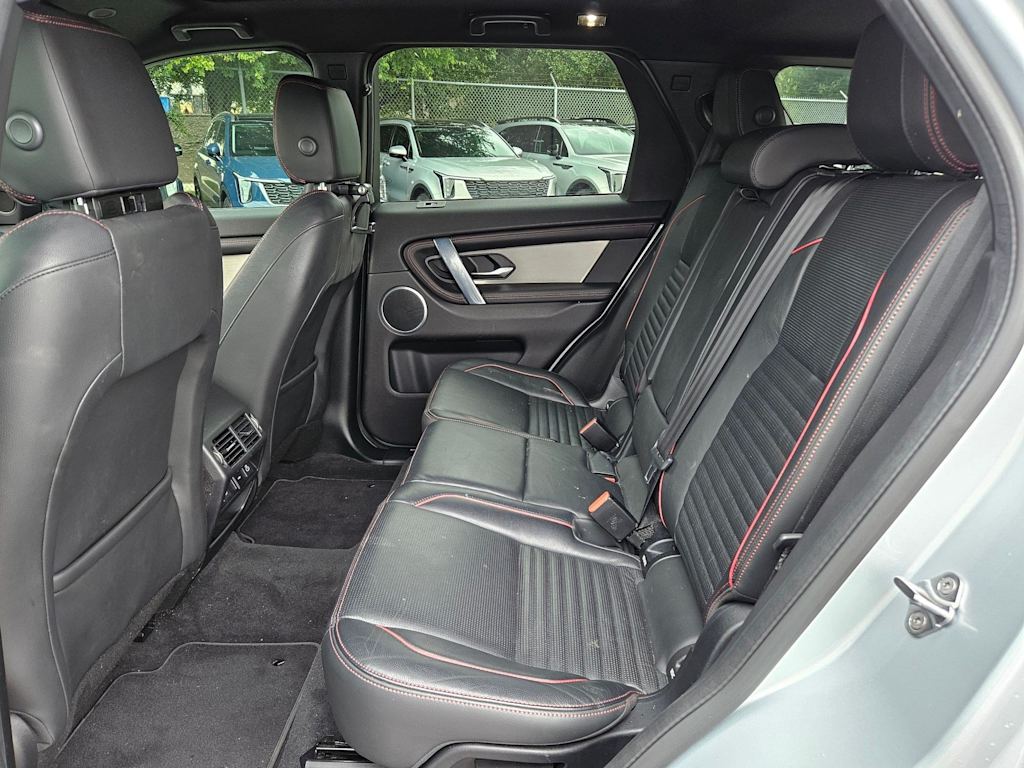 Thumbnail: 2021 Land Rover Discovery Sport - 25