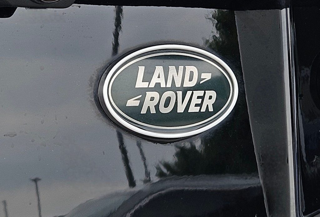 Thumbnail: 2021 Land Rover Discovery Sport - 22