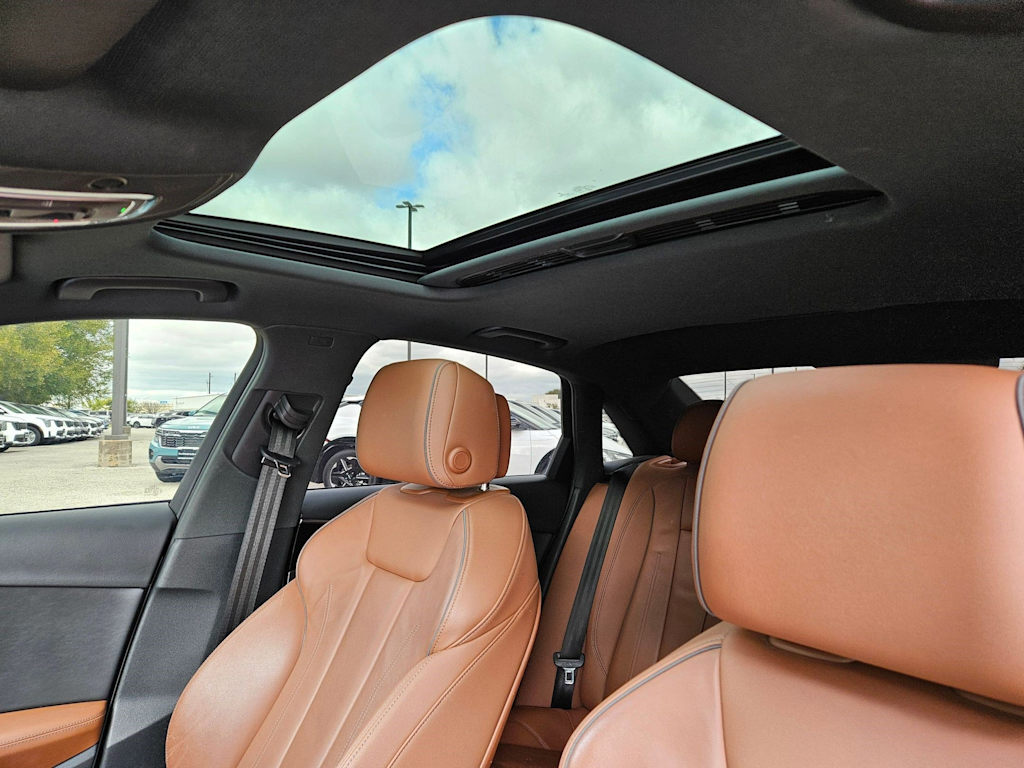 Thumbnail: 2022 Audi A4 - 21