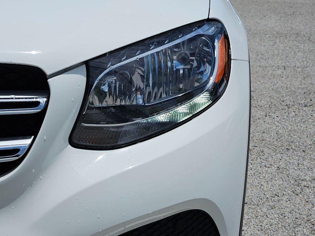 Thumbnail: 2019 Mercedes-Benz GLC - 22