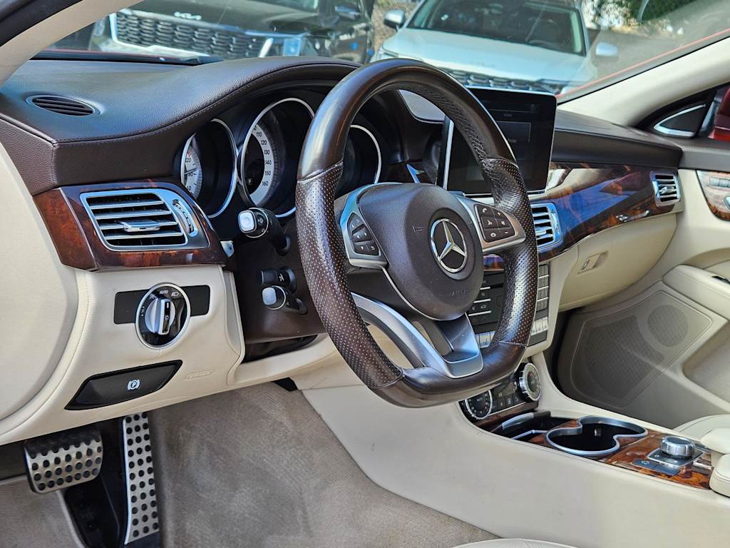 Thumbnail: 2017 Mercedes-Benz CLS - 2