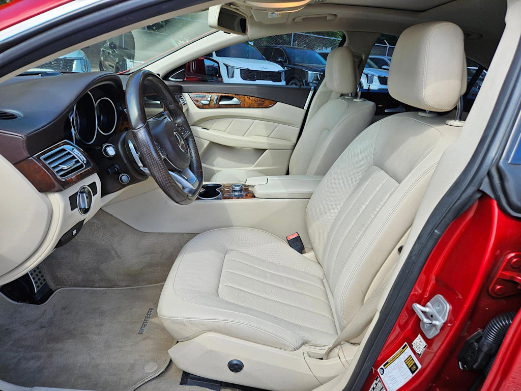 Thumbnail: 2017 Mercedes-Benz CLS - 9