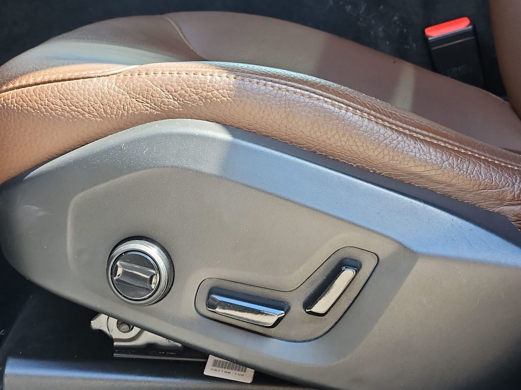 Thumbnail: 2021 Volvo XC60 - 19