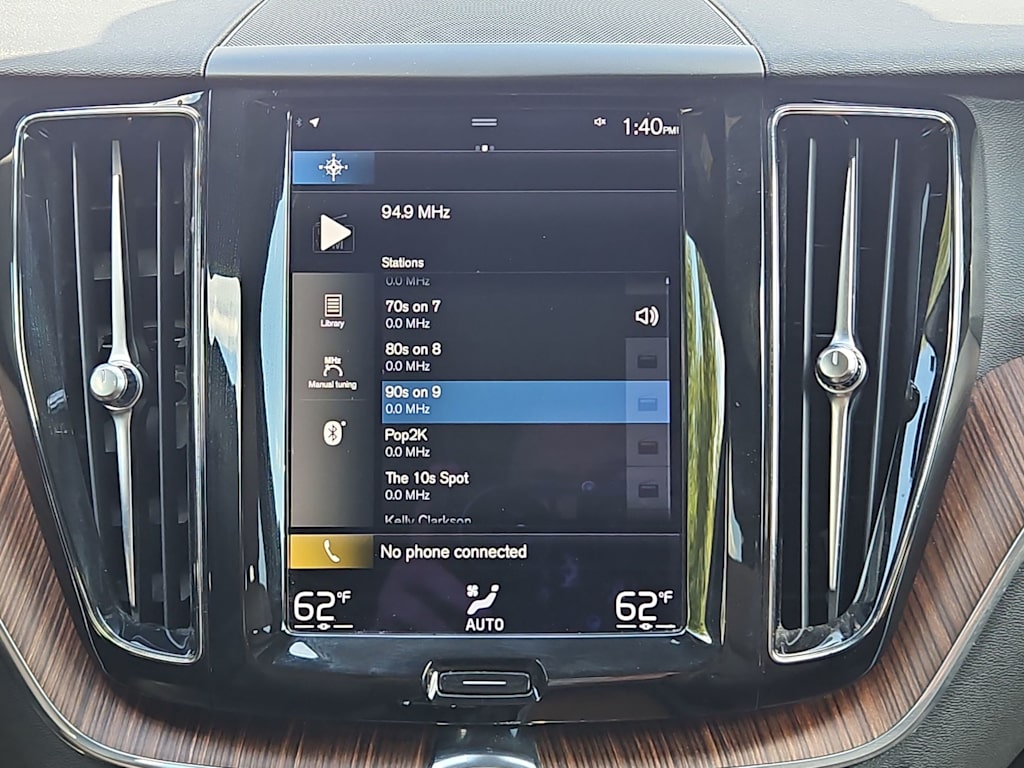 Thumbnail: 2021 Volvo XC60 - 12