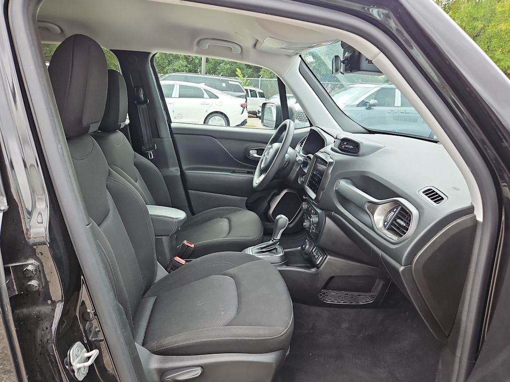 Thumbnail: 2023 Jeep Renegade - 10