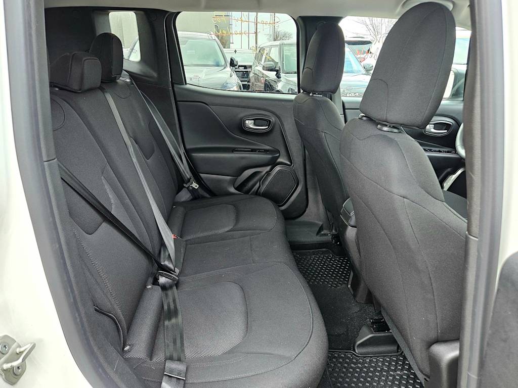 Thumbnail: 2023 Jeep Renegade - 24