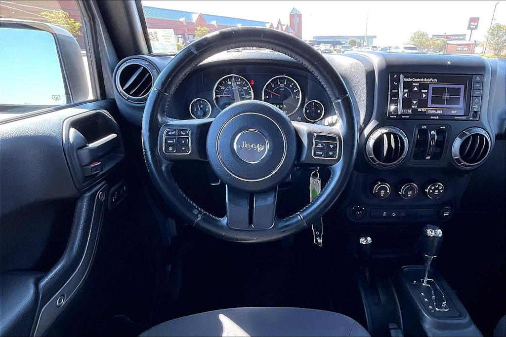 Thumbnail: 2018 Jeep Wrangler - 14