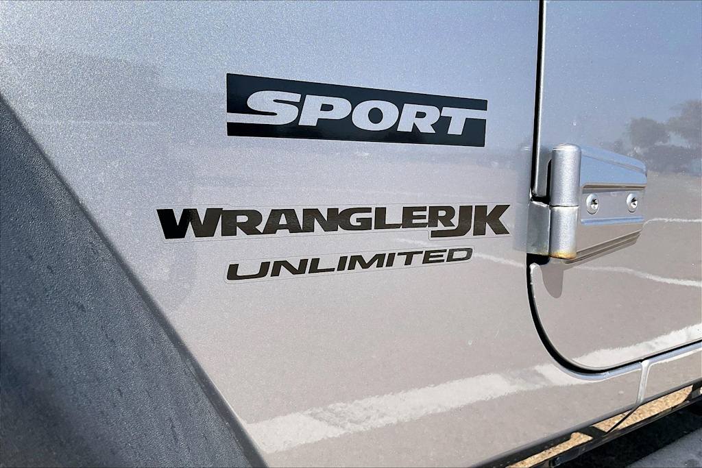 Thumbnail: 2018 Jeep Wrangler - 7