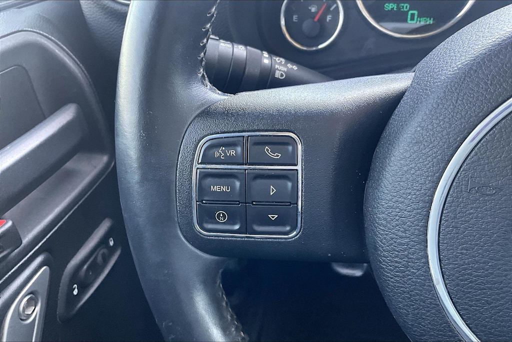 Thumbnail: 2015 Jeep Wrangler - 22