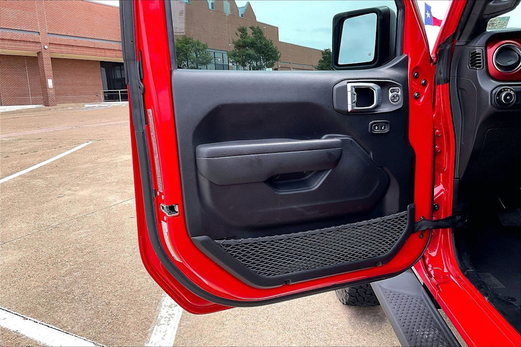 Thumbnail: 2023 Jeep Wrangler - 26