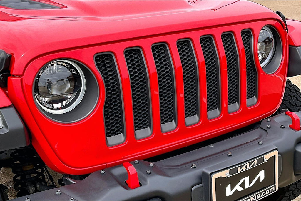Thumbnail: 2023 Jeep Wrangler - 30