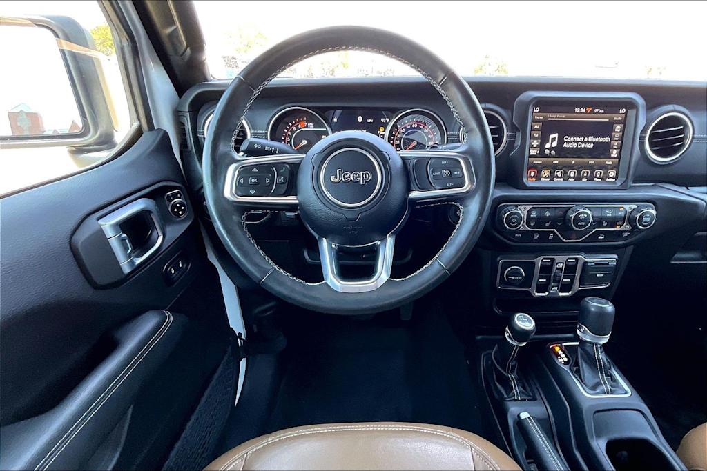 Thumbnail: 2022 Jeep Wrangler - 14