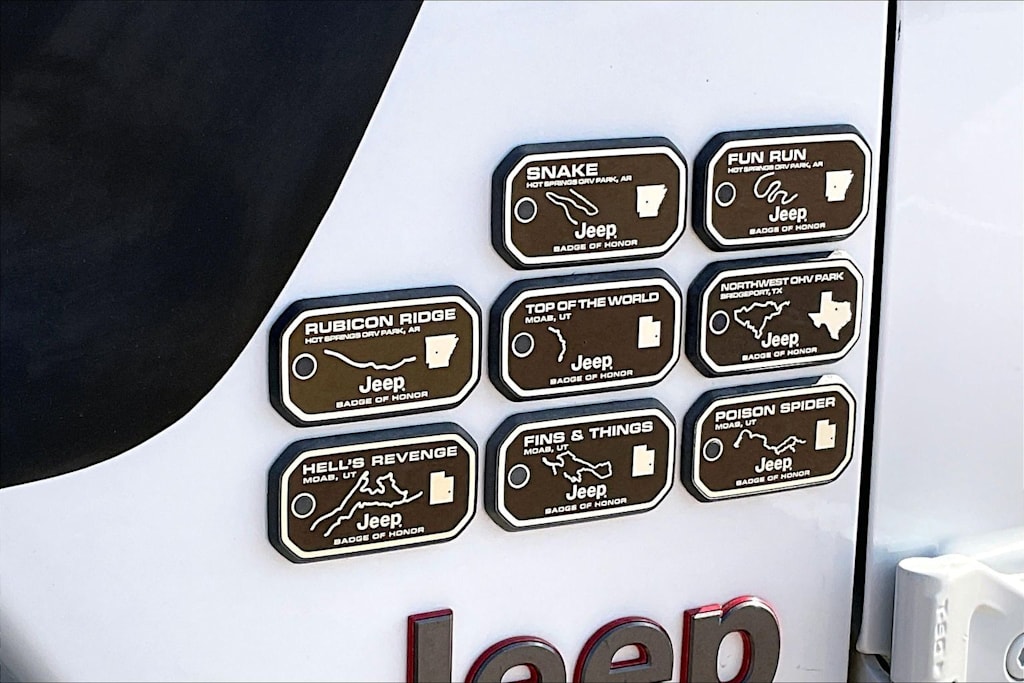 Thumbnail: 2018 Jeep Wrangler - 20