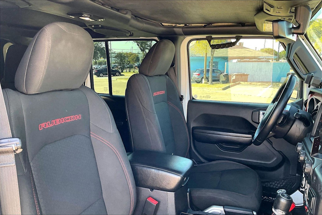 Thumbnail: 2018 Jeep Wrangler - 21