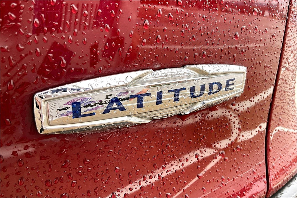 Thumbnail: 2021 Jeep Cherokee - 7