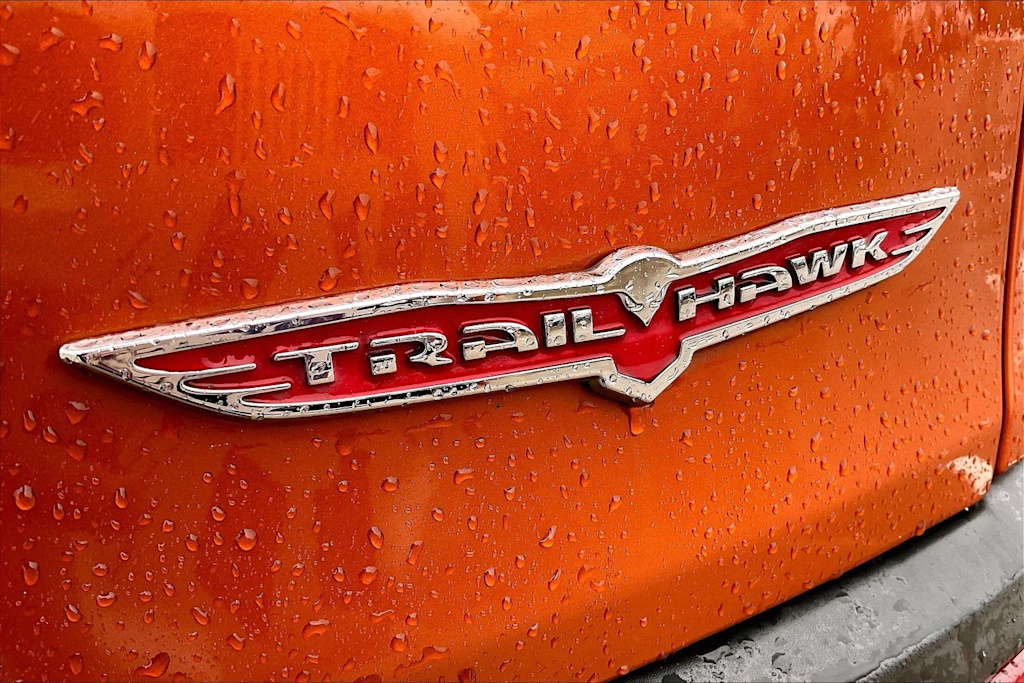 Thumbnail: 2016 Jeep Cherokee - 7