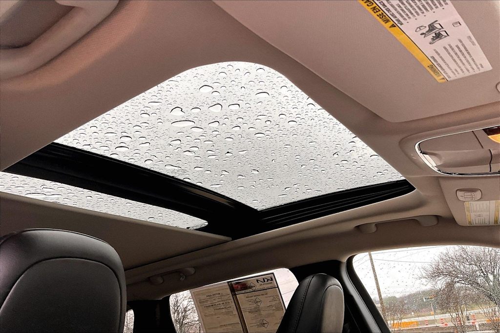 Thumbnail: 2016 Jeep Cherokee - 29