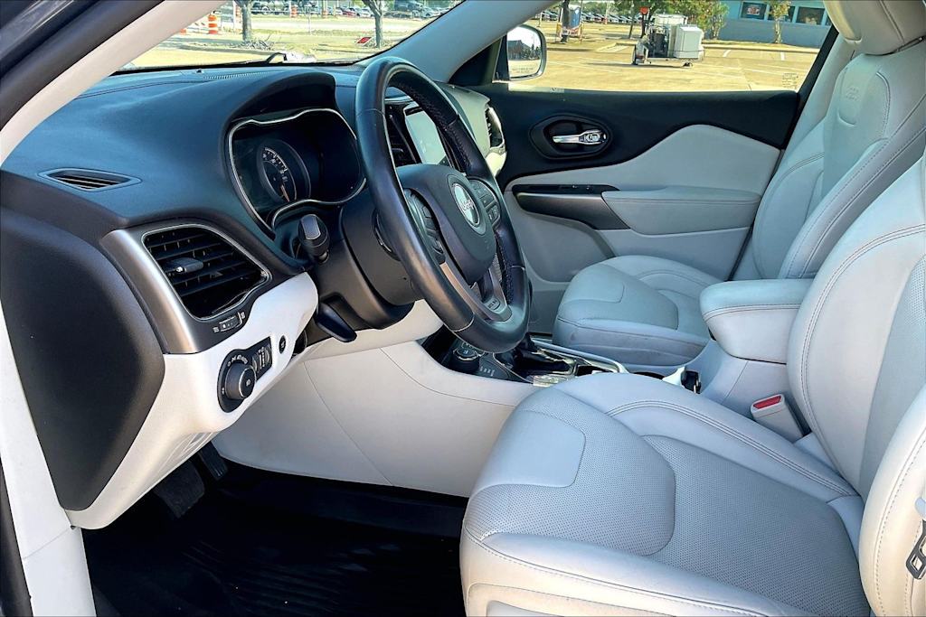 Thumbnail: 2021 Jeep Cherokee - 2