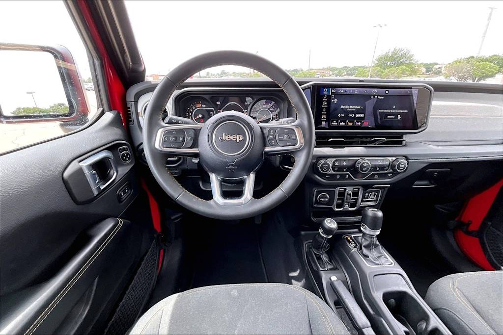 Thumbnail: 2025 Jeep Wrangler - 13