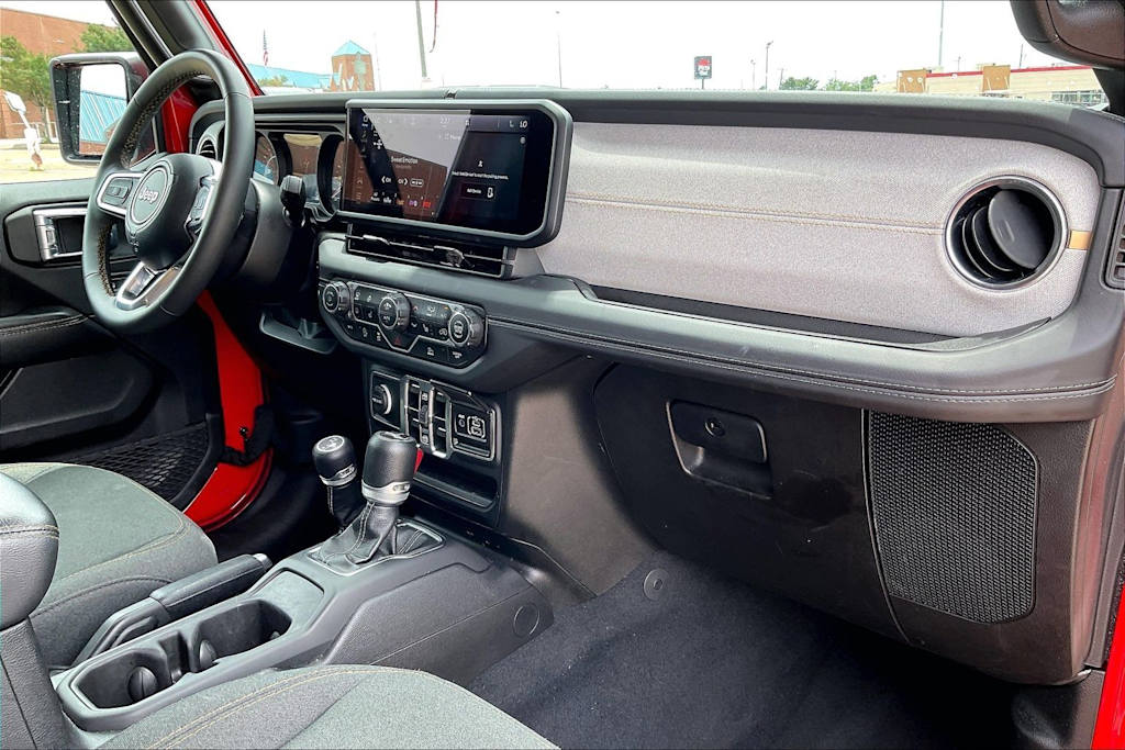 Thumbnail: 2025 Jeep Wrangler - 14