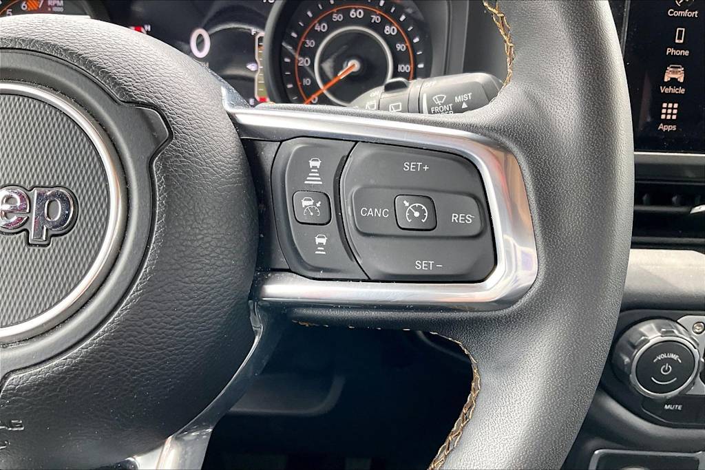 Thumbnail: 2025 Jeep Wrangler - 25