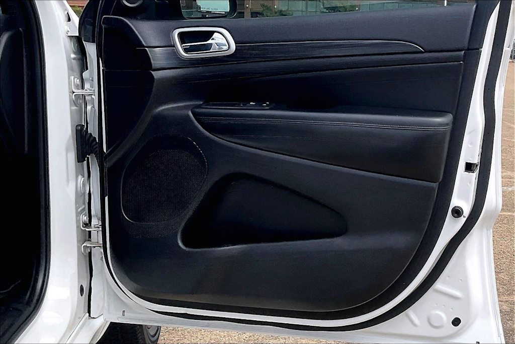 Thumbnail: 2019 Jeep Grand Cherokee - 26