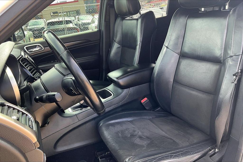 Thumbnail: 2019 Jeep Grand Cherokee - 9