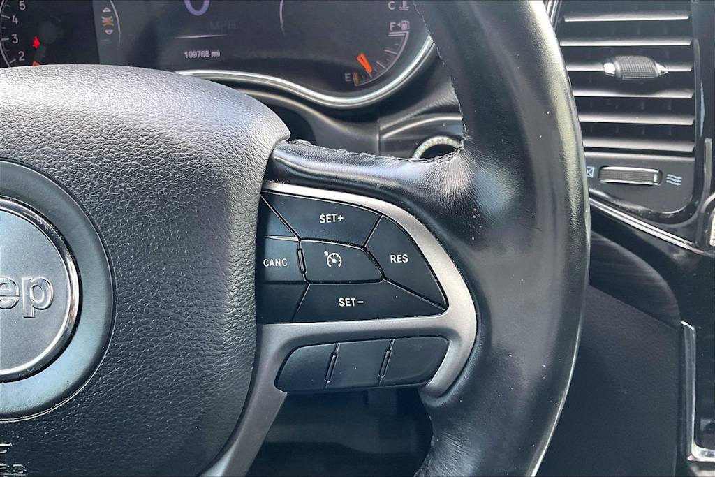 Thumbnail: 2019 Jeep Grand Cherokee - 23