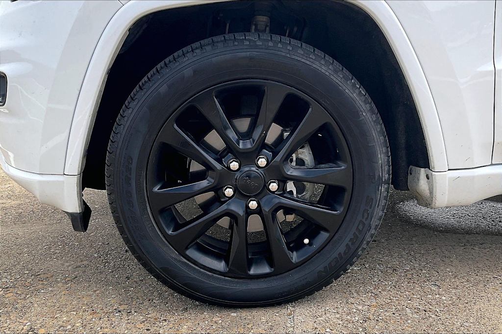 Thumbnail: 2019 Jeep Grand Cherokee - 7