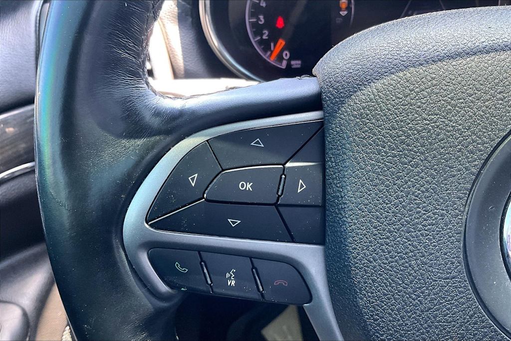 Thumbnail: 2018 Jeep Grand Cherokee - 25