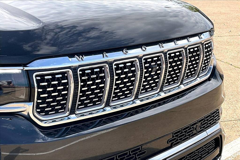 Thumbnail: 2023 Jeep Grand Wagoneer - 6