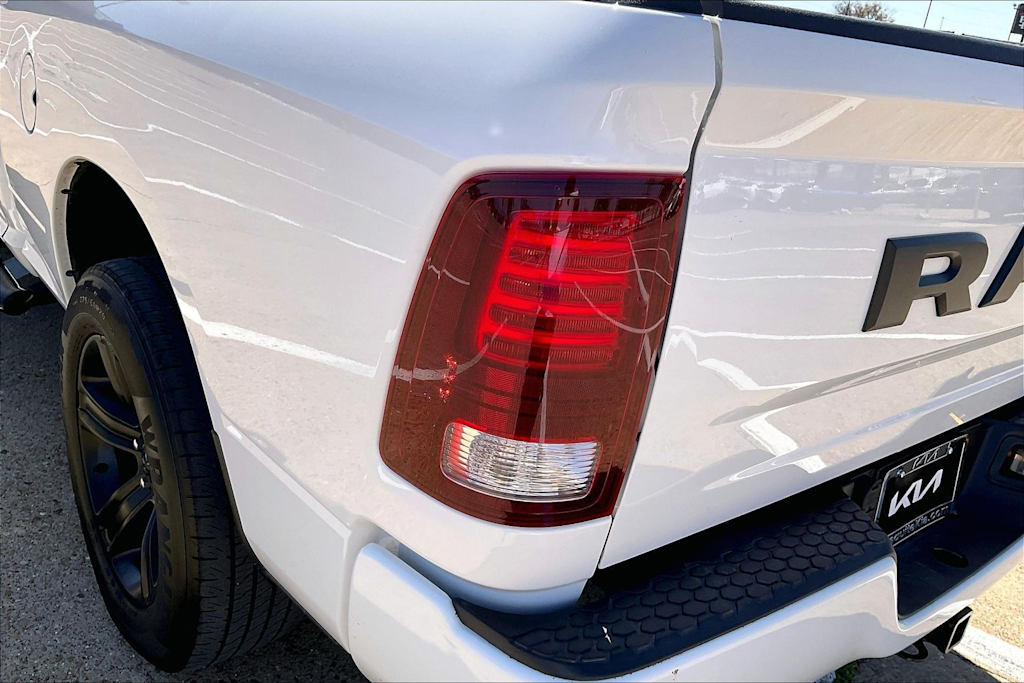 Thumbnail: 2018 RAM 1500 - 31