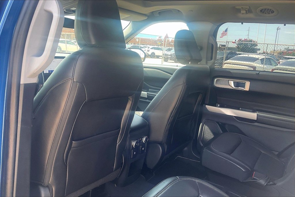 Thumbnail: 2021 Ford Explorer - 12