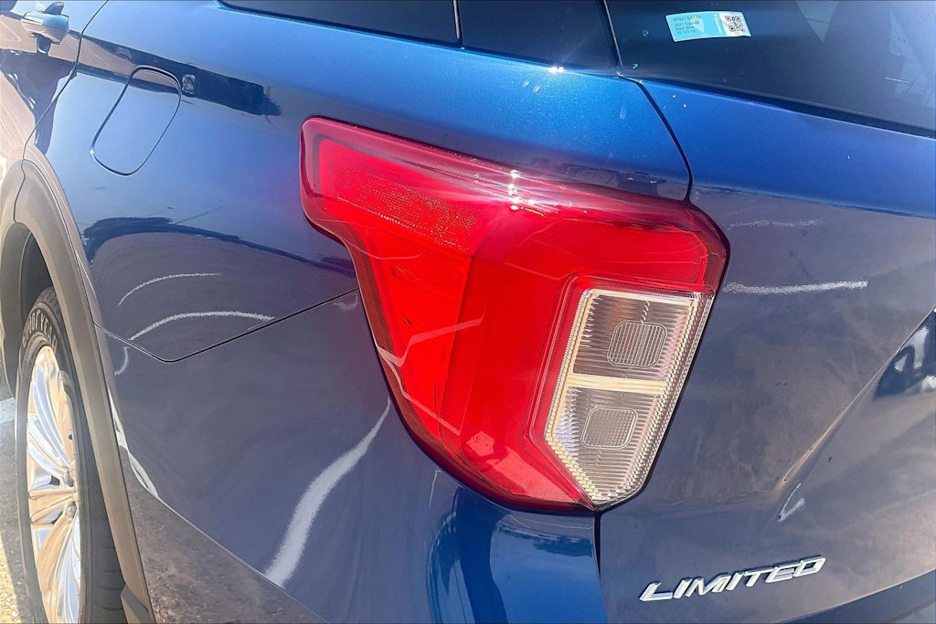 Thumbnail: 2021 Ford Explorer - 31