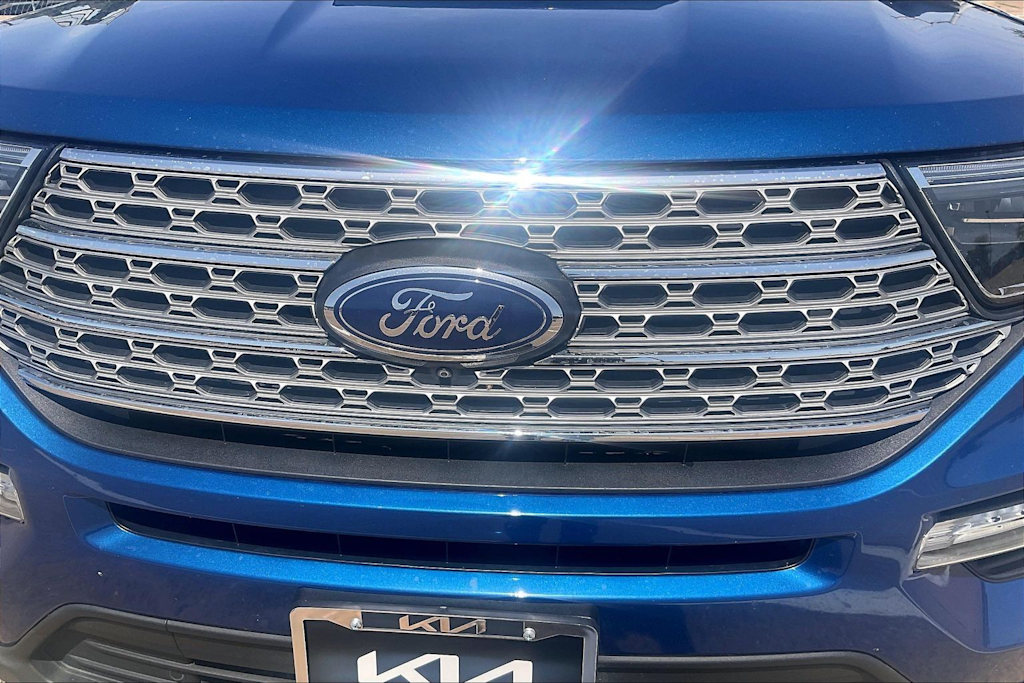 Thumbnail: 2021 Ford Explorer - 32