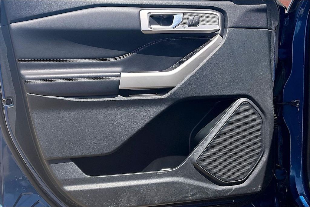 Thumbnail: 2021 Ford Explorer - 26