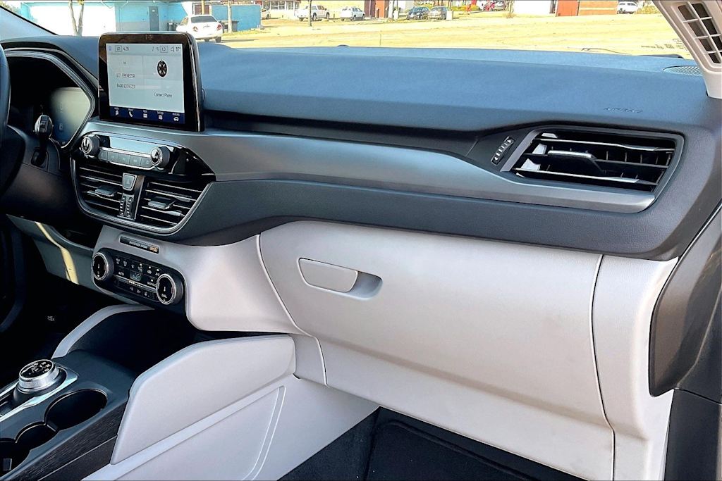 Thumbnail: 2024 Ford Escape - 24