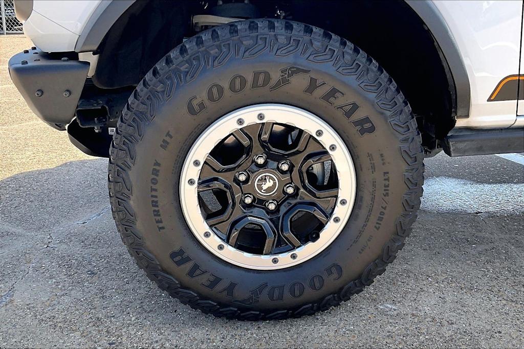 Thumbnail: 2023 Ford Bronco - 7